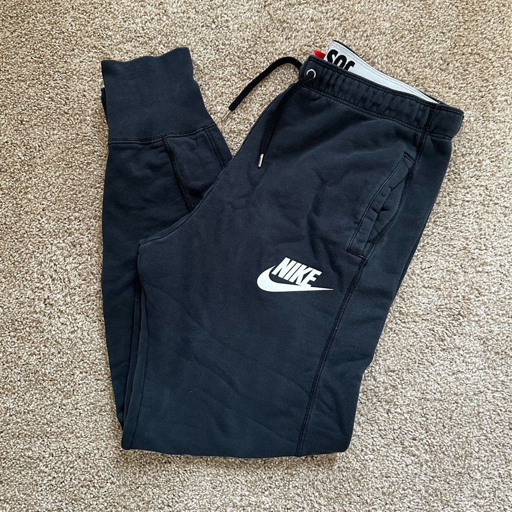 Nike Joggers